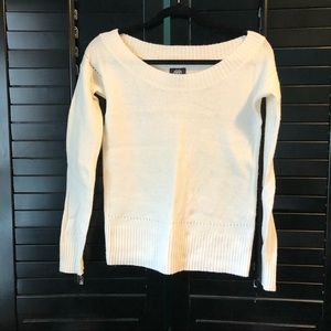 American Eagle Cream/Ivory Boatneck Sweater